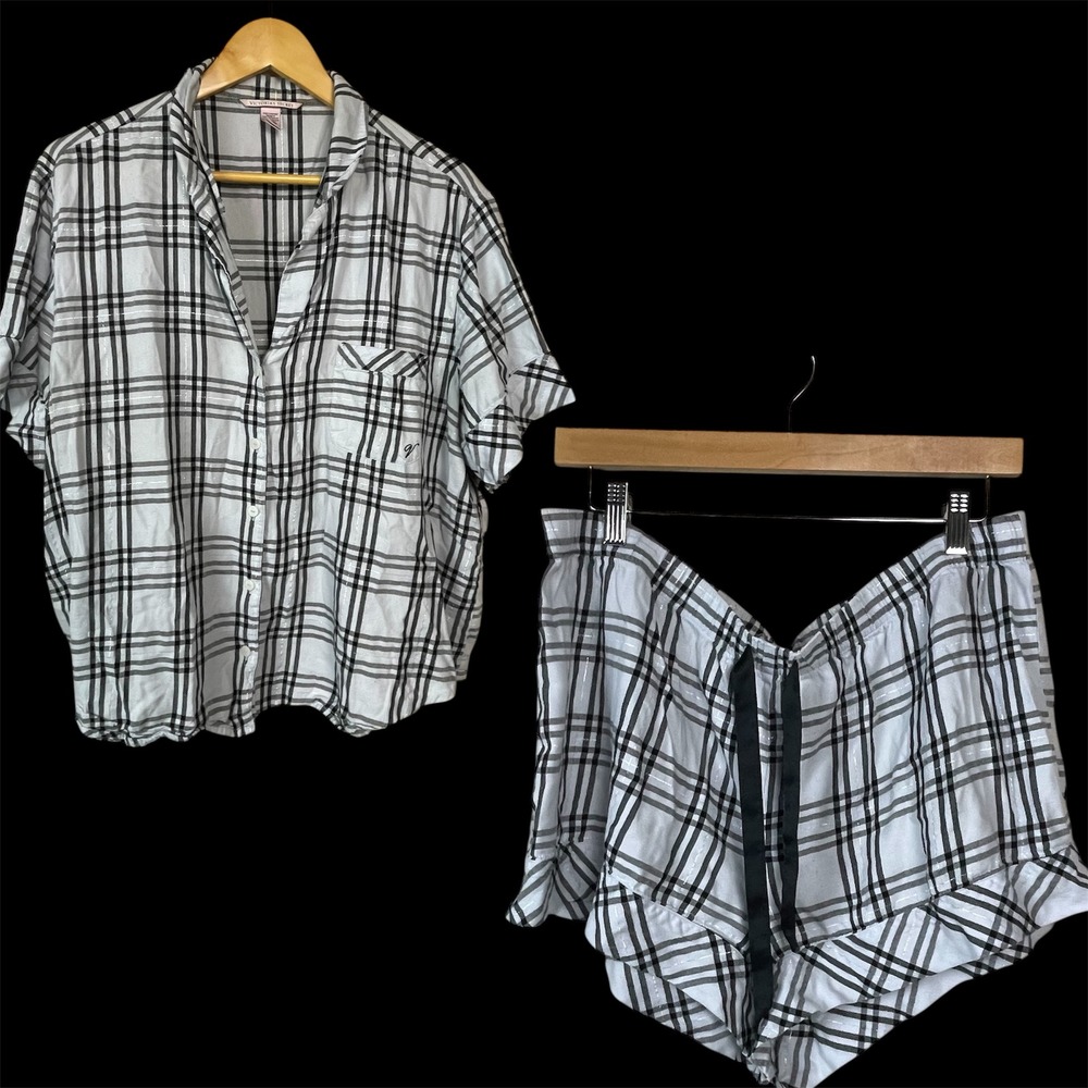Victoria's Secret Pajama Top Shorts Set Plaid XL Silver Sparkle Loungewear